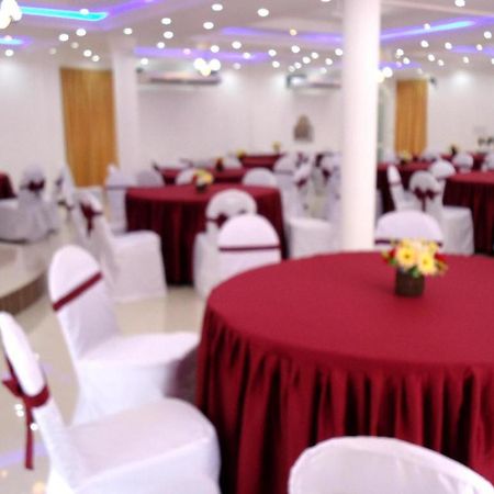 Hotel Glee Trincomalee Ngoại thất bức ảnh